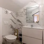 Second Floor Apartman