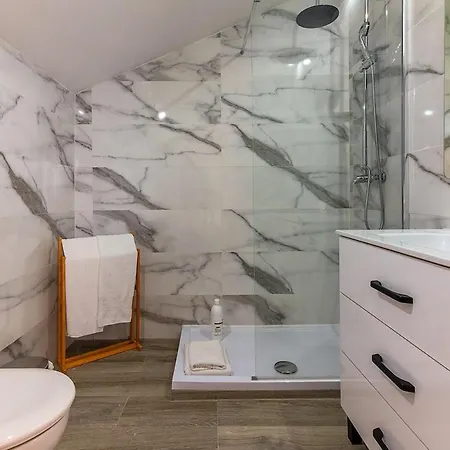 Apartman Second Floor Carregado