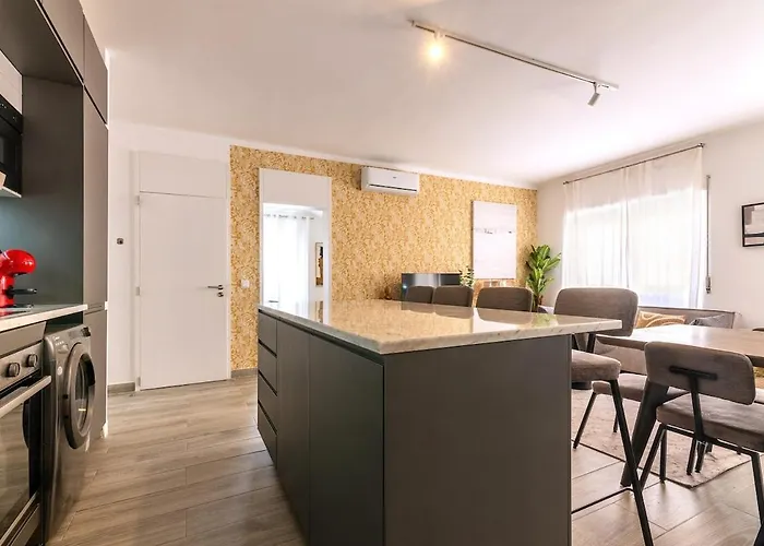 Second Floor Carregado