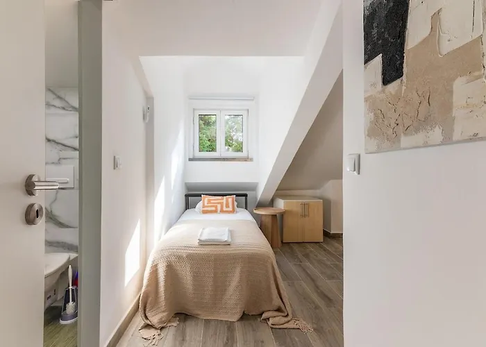 Second Floor Carregado