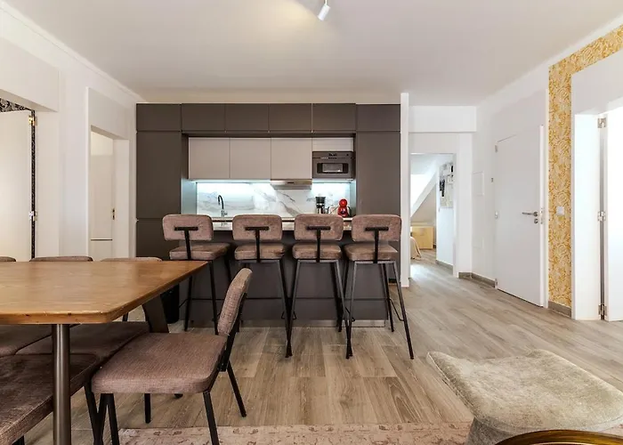 Appartement Second Floor *