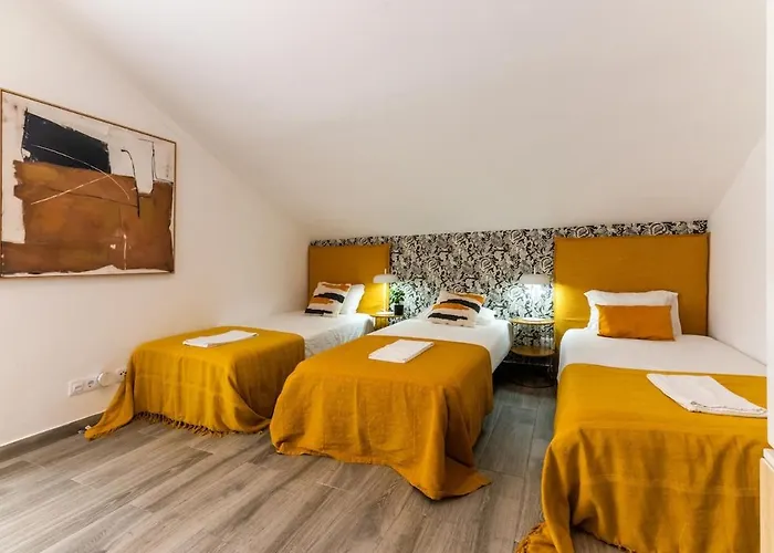 Second Floor Apartman Carregado