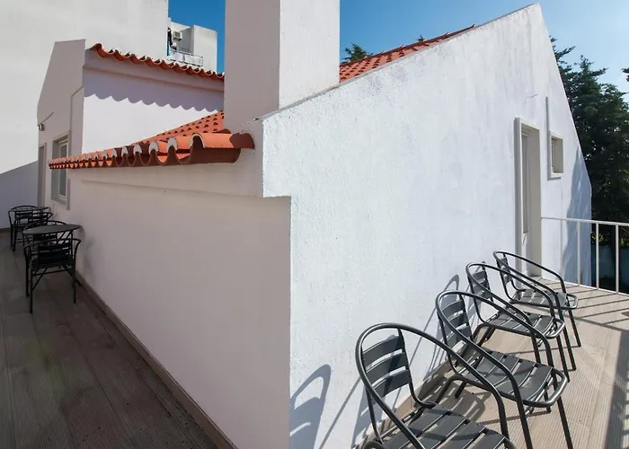 Second Floor Apartman Carregado