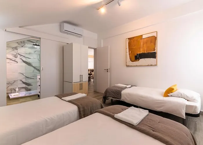 Appartement Second Floor Carregado